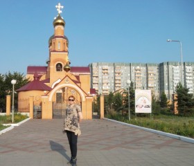 виктор, 64 года, Алматы