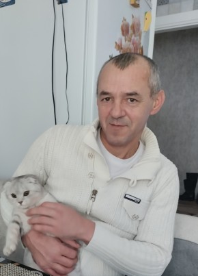 Aleksey, 44, Belarus, Pinsk