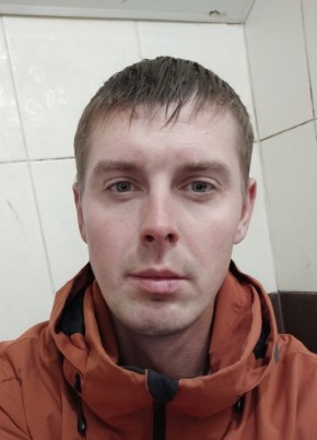 Игорь из Саратова 35 лет