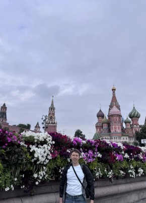 Роман из Петрозаводска 48 лет