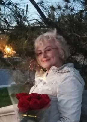 Аня, 67, Россия, Севастополь