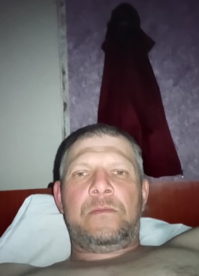 Денис из Новошахтинска 44 года