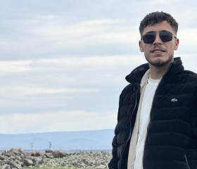 Zeydan, 18, Diyarbakir