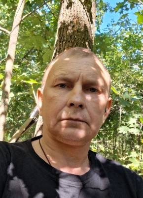 Алексей из Шахты 46 лет