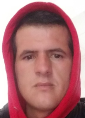 Leonard Fetoshi, 20, Црна Гора, Подгорица