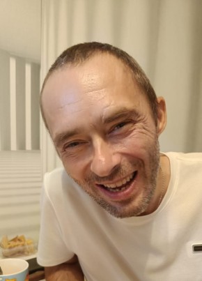 Роман из Петрозаводска 18 лет