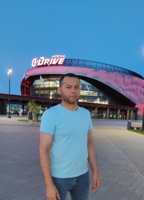Хуршед, 42, Россия, Омск
