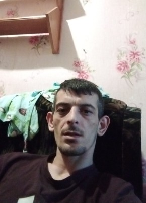 Fijfgjjgfh, 32, Россия, Вольск