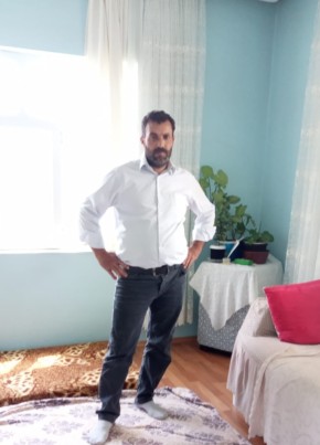 Abdurrahman, 48, Türkiye Cumhuriyeti, Beylikdüzü