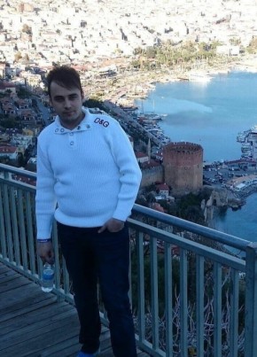 Onur Yayla, 31, Türkiye Cumhuriyeti, Ankara