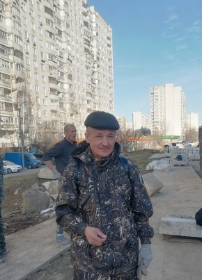 Алексей из Москвы 54 года