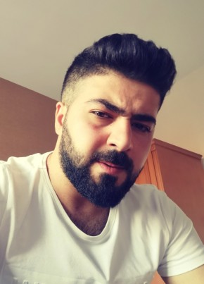 Murat İbili, 28, Türkiye Cumhuriyeti, Ankara