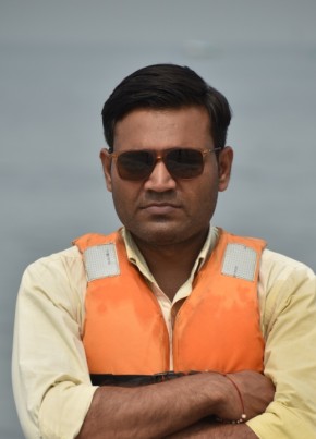 Dev, 33, India, Gurgaon