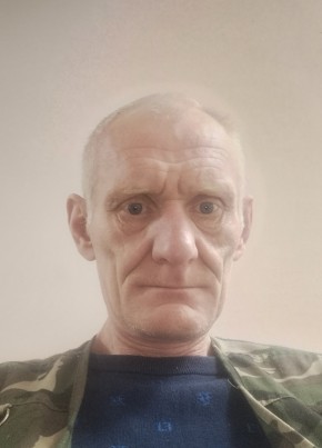 Сергей из Углегорска 48 лет