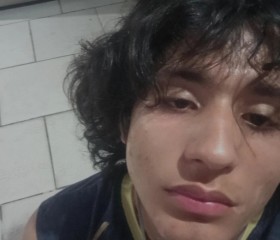 Moi, 19, Valle de La Pascua