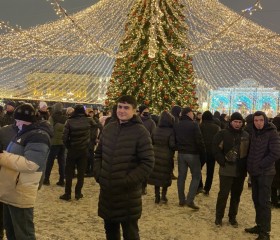 Фамиль, 21 год, Москва