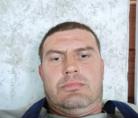 Yuriy Sukhikh, 36, Lesosibirsk