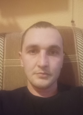 Алик из Перми 35 лет