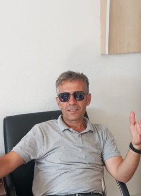 Atilla из Muş 48 лет
