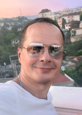 Олег, 46, Россия, Новочеркасск