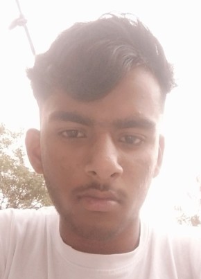 Narayan, 18, India, Bhilwara