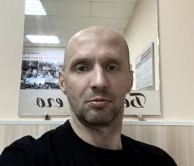 Aleksandr, 44, Volkhov