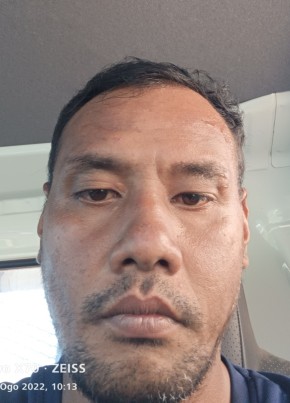 Mohd Zamri, 52, Malaysia, Kuantan