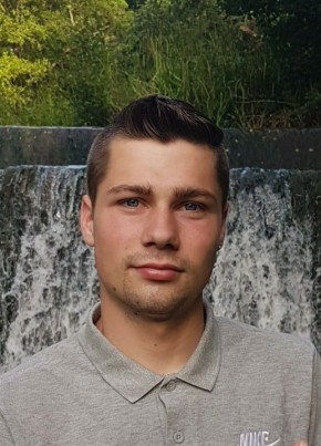 Lucas, 24, République Française, Valence