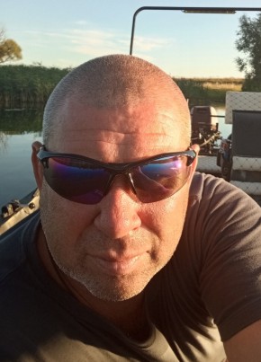 Алексей из Мценска 44 года