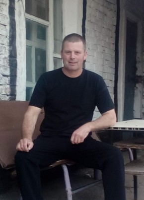 Александр из Кашары 53 года