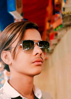 Rihan, 18, India, Hasanpur