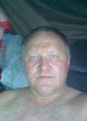Саша, 64, Россия, Гатчина
