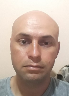 Paulo, 37, República Federativa do Brasil, Araucária