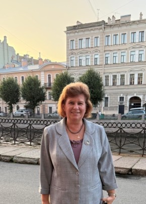 Elena, 61, Russia, Saint Petersburg
