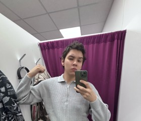 Aleksandr, 22, Saint Petersburg