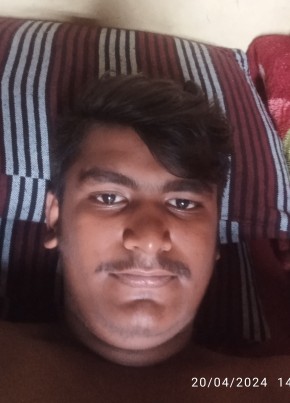 Pavan, 18, India, Bangalore