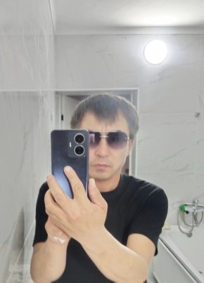 Баха из Тараза 41 год