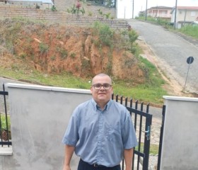 Maycon, 39, Criciuma