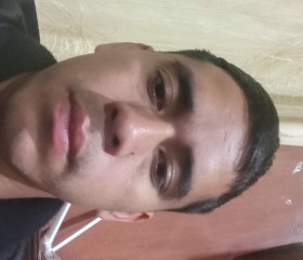 Antony, 18, Asuncion