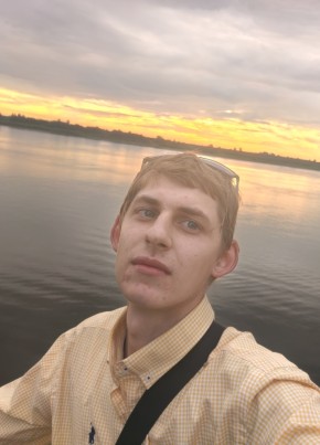 Эдуард из Томска 21 год