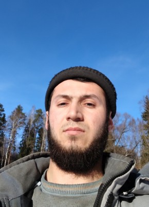 Ибрагим из Малоярославеца 26 лет