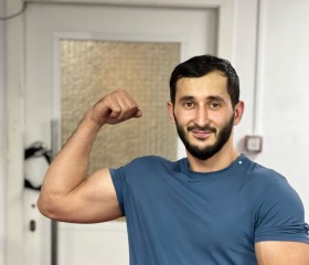 Baga, 25, Surkhakhi