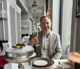 Robert, 61, New York City