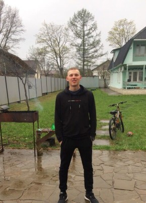 Роман, 25, Россия, Оленегорск