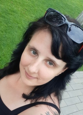 Екатерина из Волгограда 38 лет