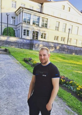 Artem, 25, Україна, Кривий Ріг