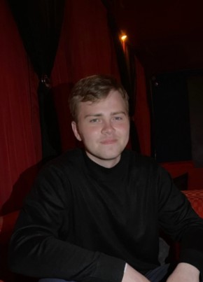 Кирилл из Екатеринбурга 22 года