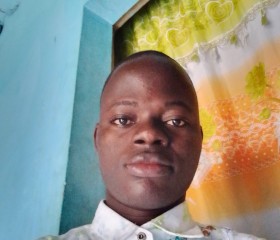 Félix, 18, Abomey-Calavi