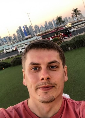 Кирилл из Заринска 43 года