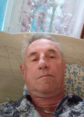Агатолий из Сызрани 65 лет
